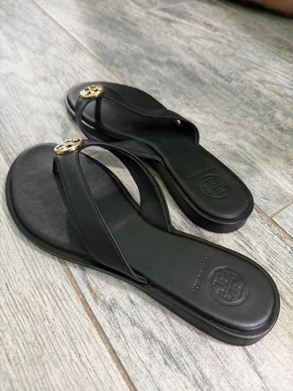 Black Tory Burch Women's Thong Sandals - Picture 2 of 4